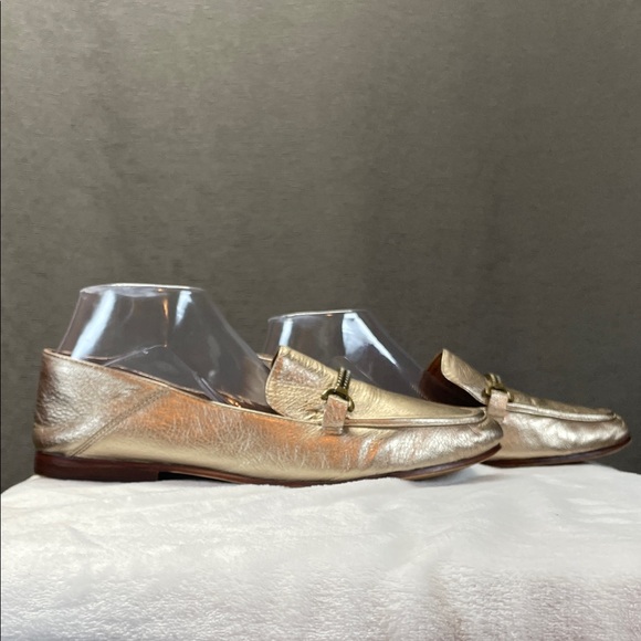 Patricia Nash Shimmering Gold Loafers - Picture 4 of 10